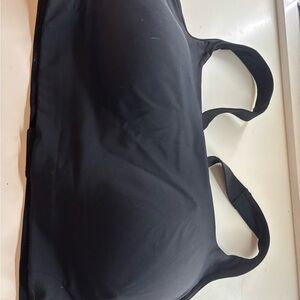 New Black Lululemon sports bra